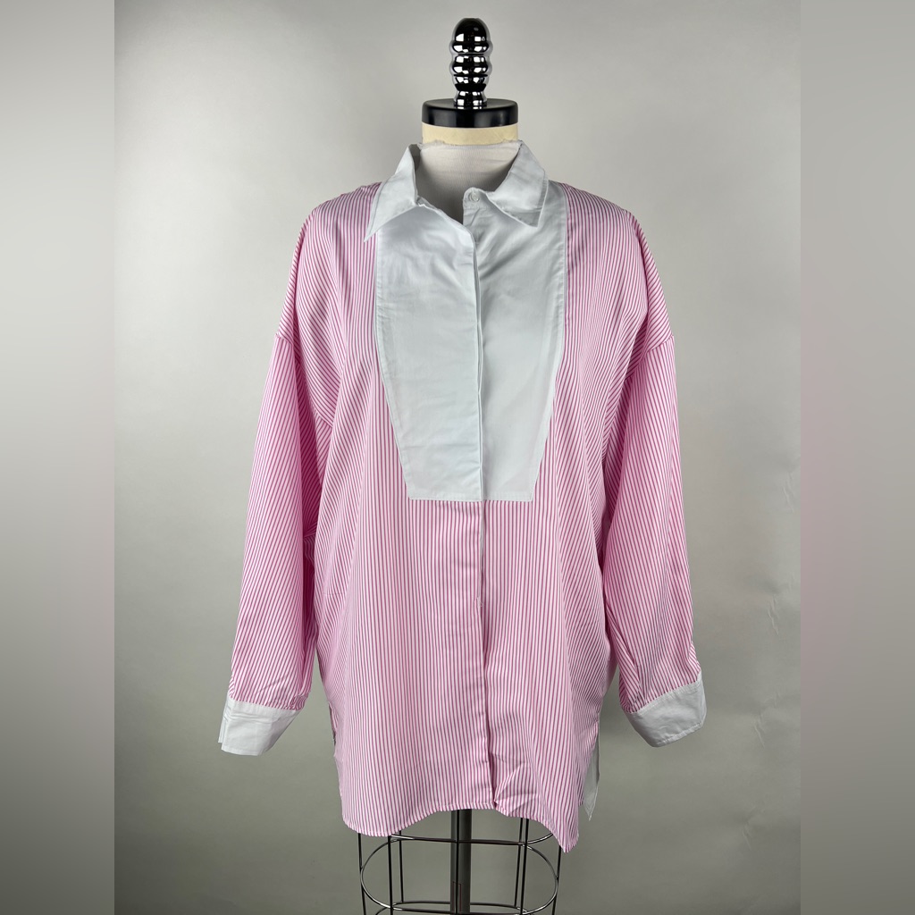 3458. Button Front Long Sleeve Tunic Top